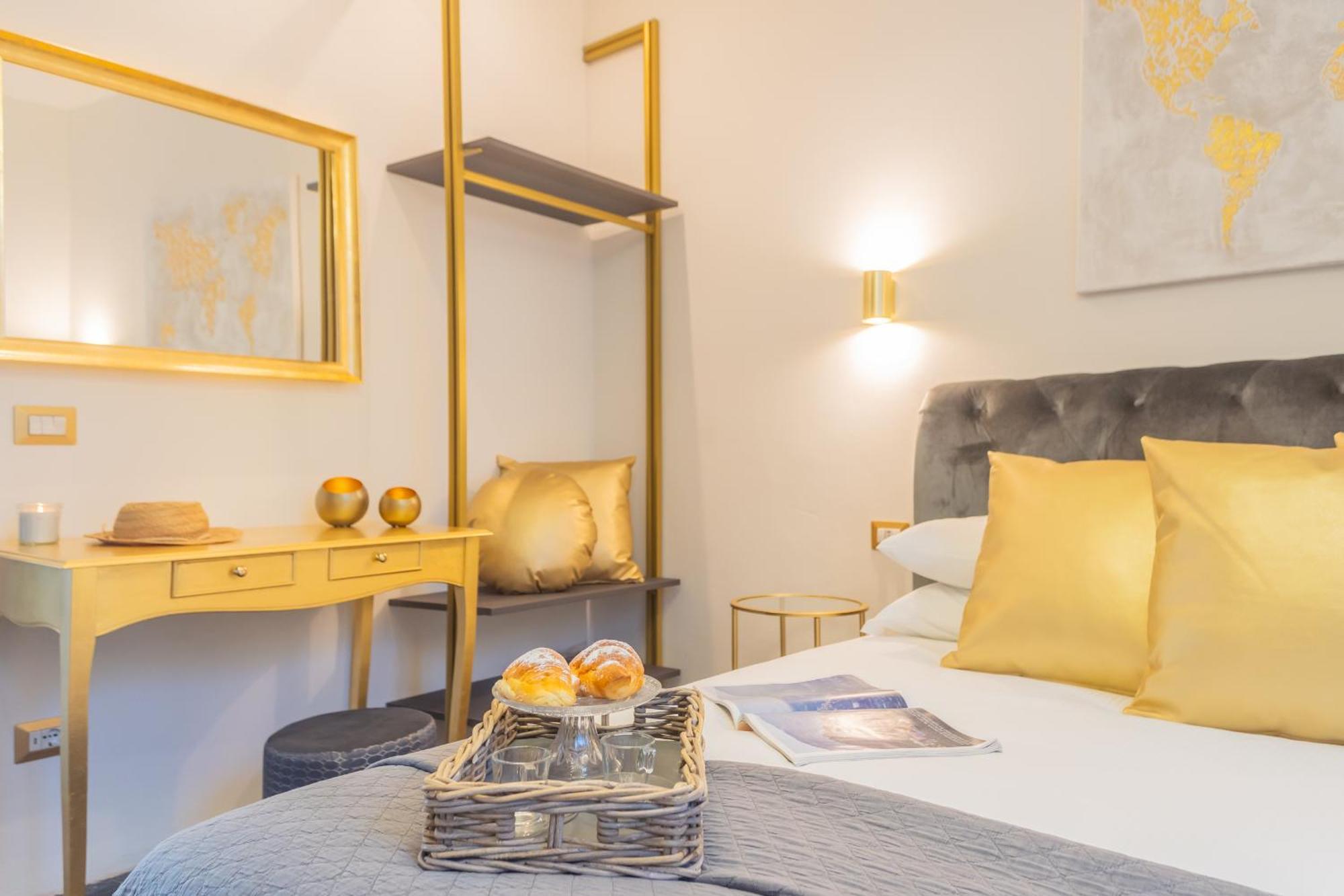 Como Dreams Apartments By Rent All Комо Екстер'єр фото