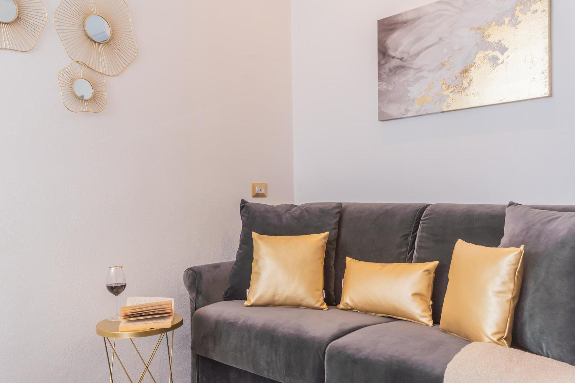 Como Dreams Apartments By Rent All Комо Екстер'єр фото